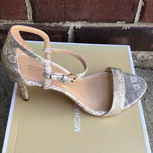 Michael Kors Simone Gold Mid Pump Sandals